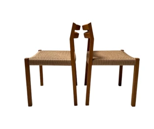 Set of 12 Mid-Century Modern 401 Dining Room Chairs by Niels Otto Møller, 1970s